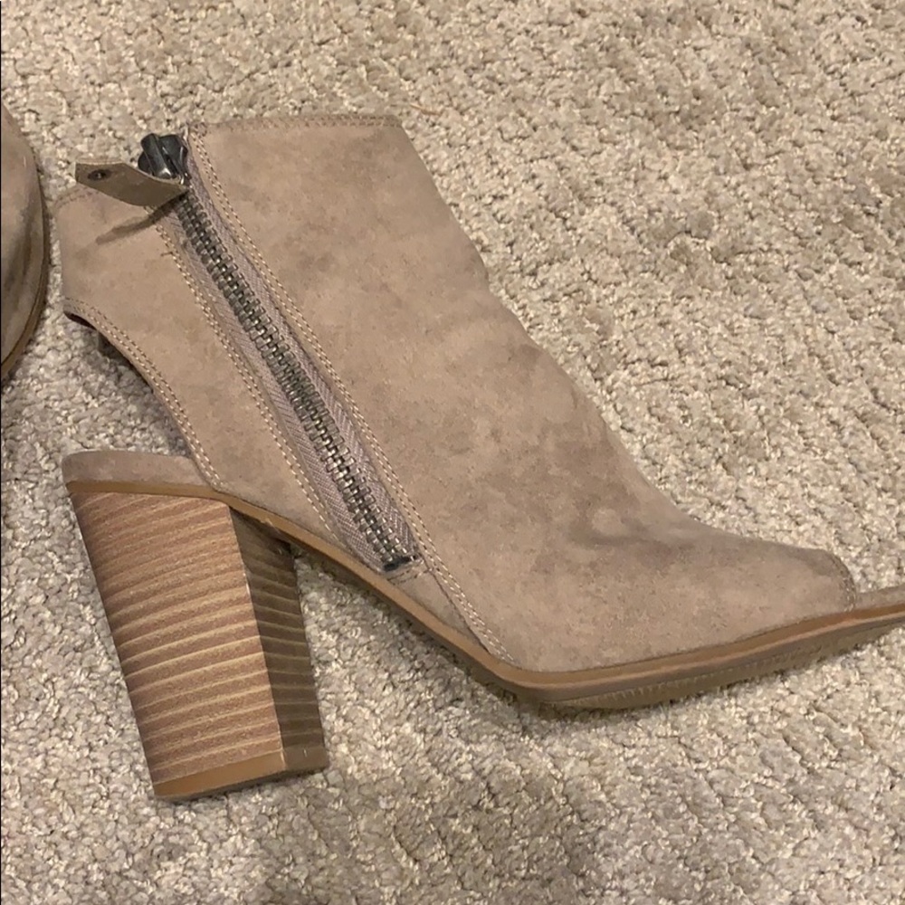 Madden Girl Open Toe Booties - image 4